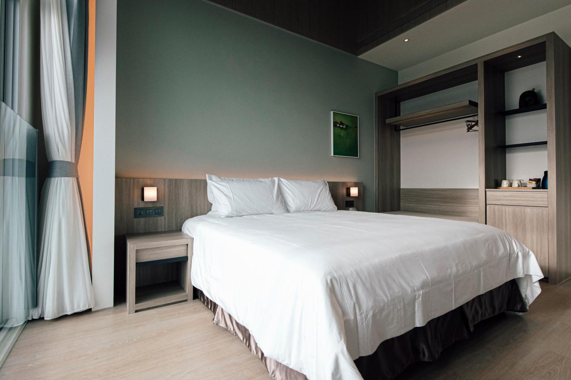 Sunlight On The Peninsula Hotel Cape Eluanbi Room photo
