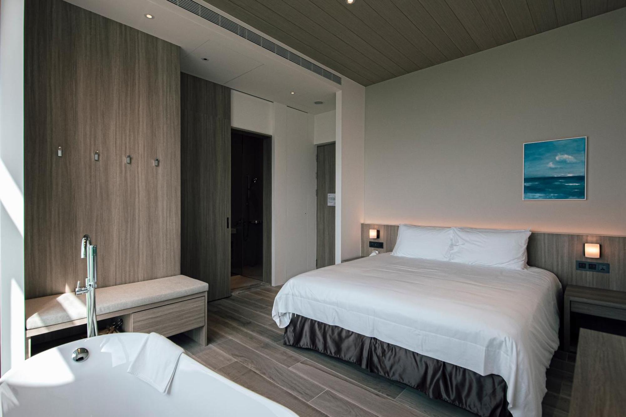 Sunlight On The Peninsula Hotel Cape Eluanbi Room photo