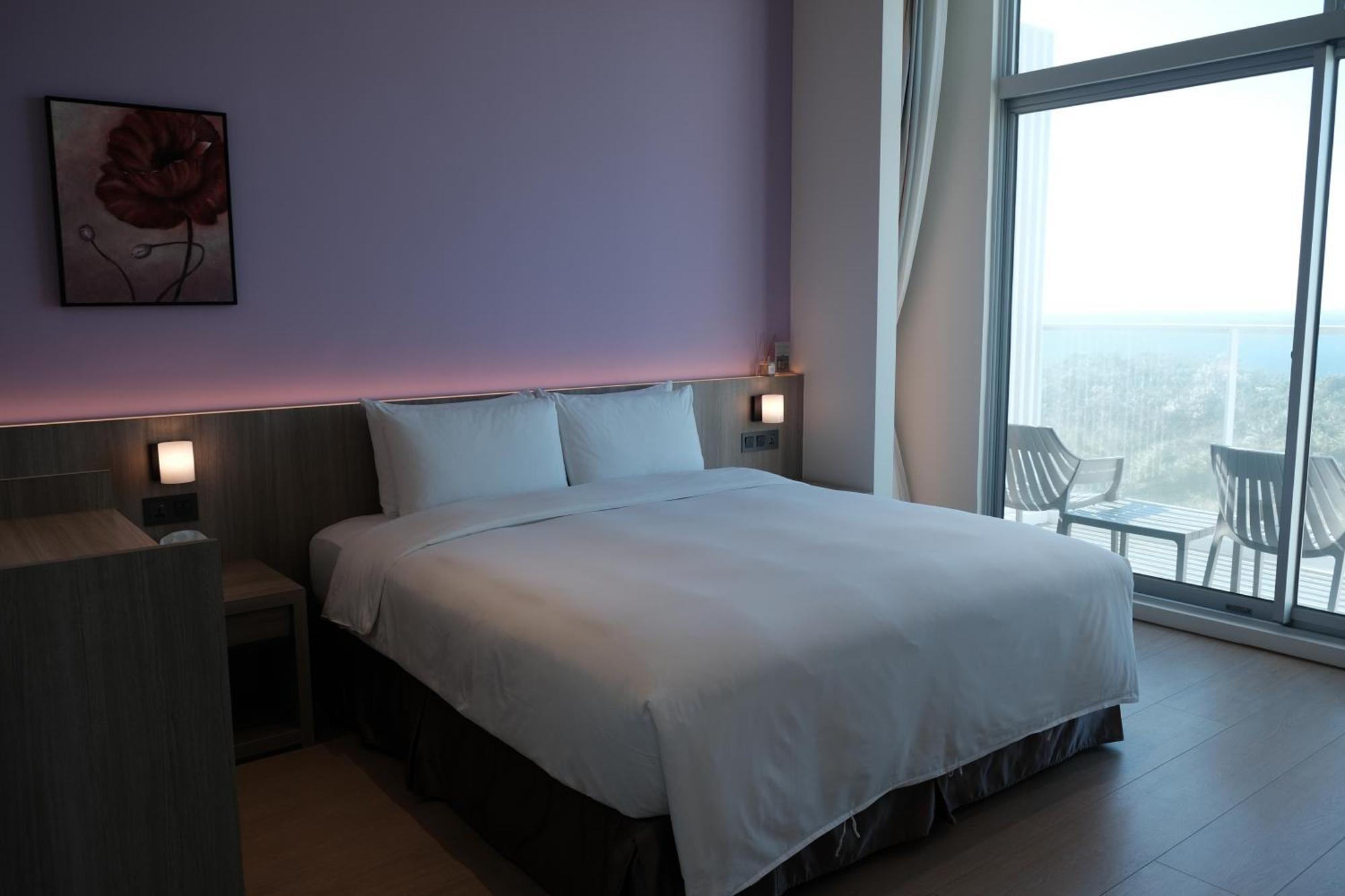 Sunlight On The Peninsula Hotel Cape Eluanbi Room photo