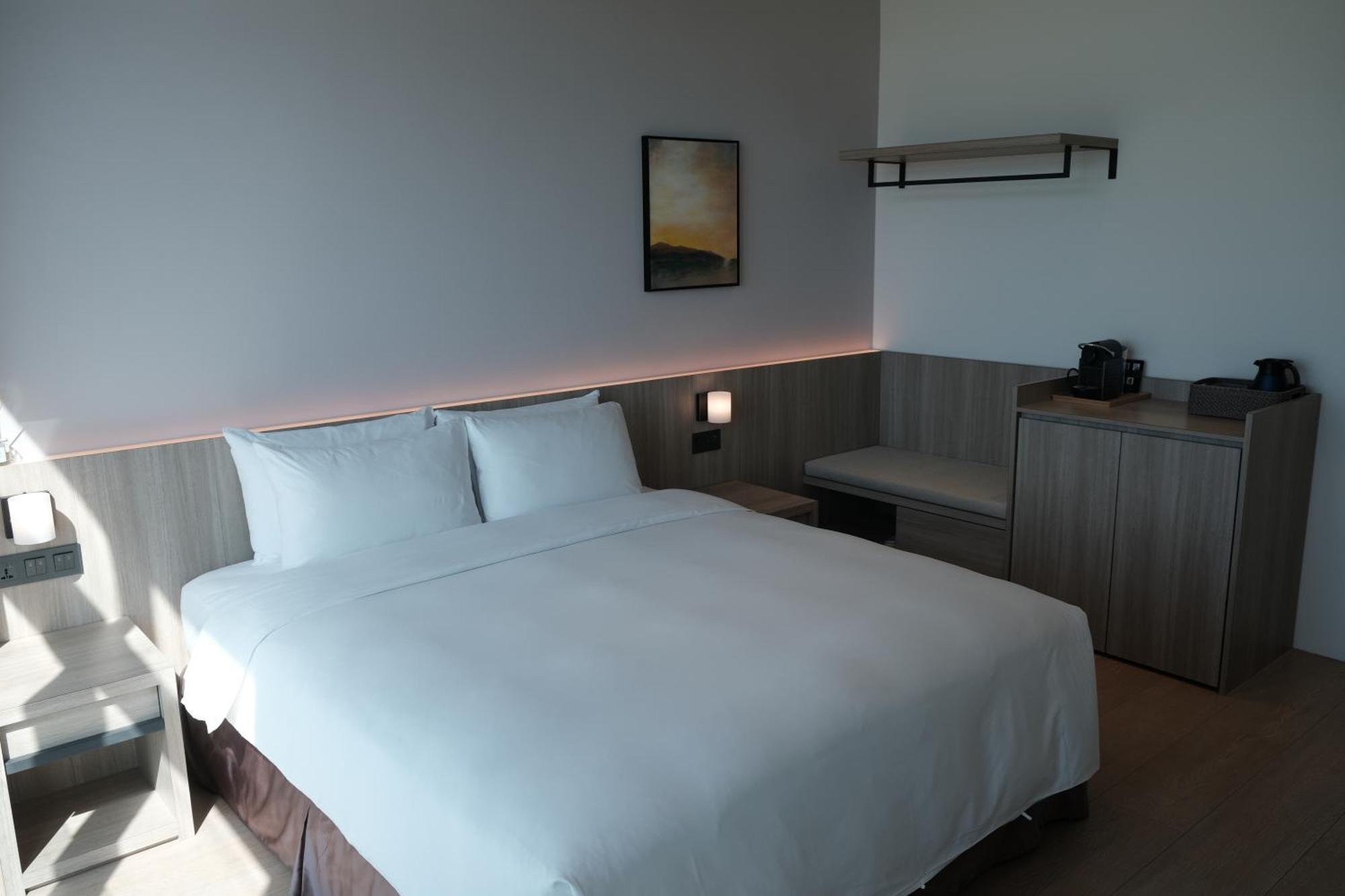 Sunlight On The Peninsula Hotel Cape Eluanbi Room photo